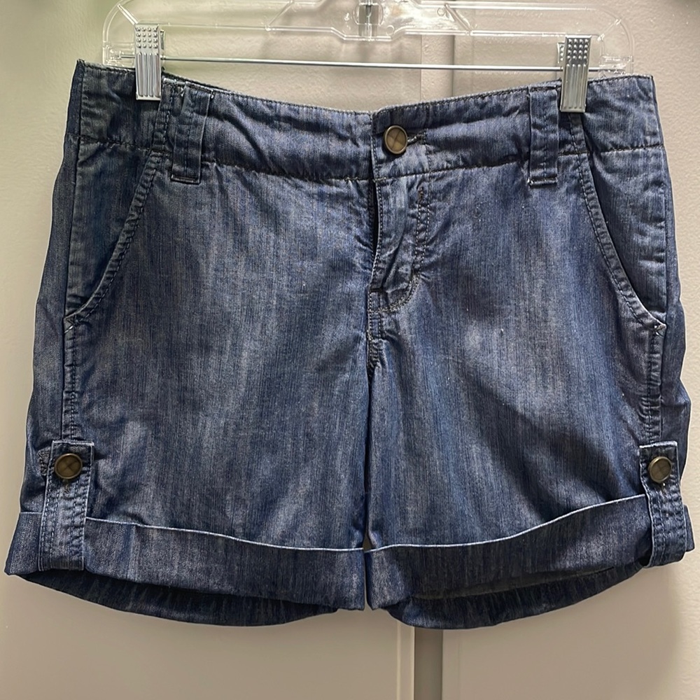 Arden B. Jean Shorts, Size 8